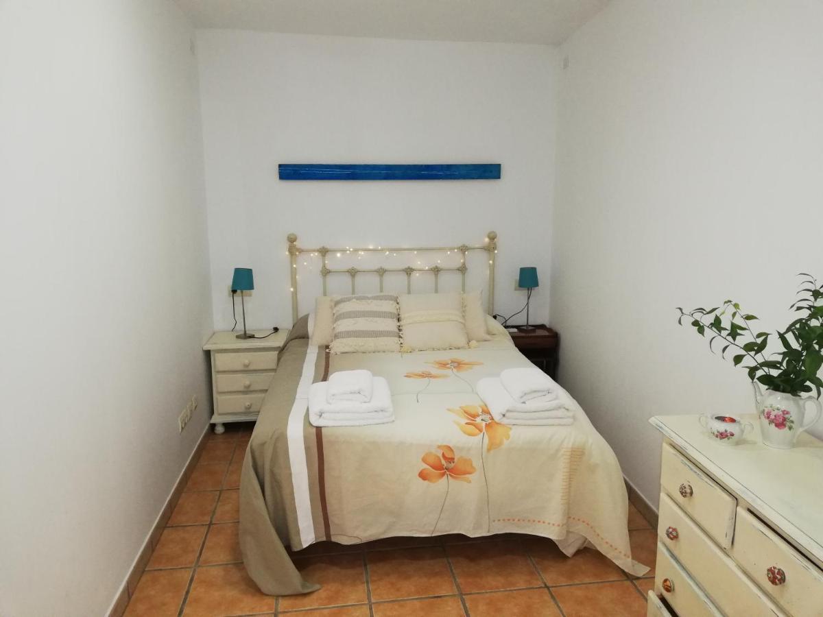 La Buganvilla De Juana Y Antonio กาซาเรส ภายนอก รูปภาพ