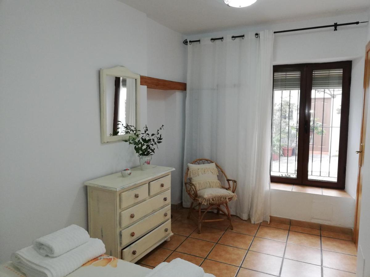 La Buganvilla De Juana Y Antonio กาซาเรส ภายนอก รูปภาพ